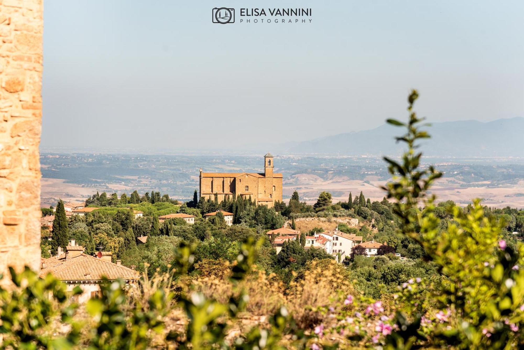 A Casa Di Rache & Bea Apartment Volterra Luaran gambar